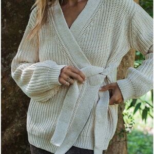 Indigo Luna- PALOMA WRAP KNIT VANILLA NWT